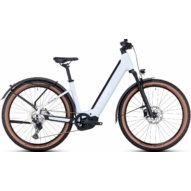 Cube Reaction Hybrid Pro 750 27.5 Allroad EASY ENTRY flashwhite´n´black Unisex Elektromos MTB Kerékpár 2023