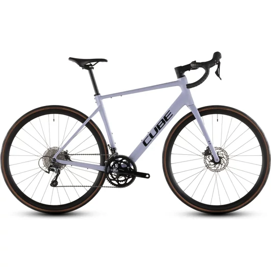 Cube Attain Race - országúti kerékpár - cyclamen´n´black színben - 56 cm - 2026