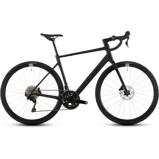 Cube Attain SLX - országúti kerékpár - coal´n´prism színben - 58 cm - 2026
