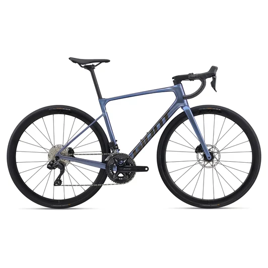 GIANT Defy Advanced 1 férfi országúti kerékpár - L méretben